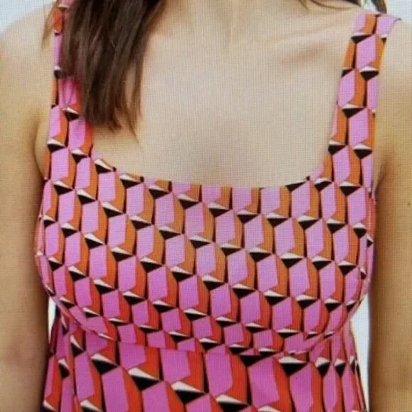 DVF Geometric Pink Shift Dress 👗 Designer 👩‍🎨 Luxury. 🌸Shine✨Like the Sun ☀️ - Picture 6 of 17